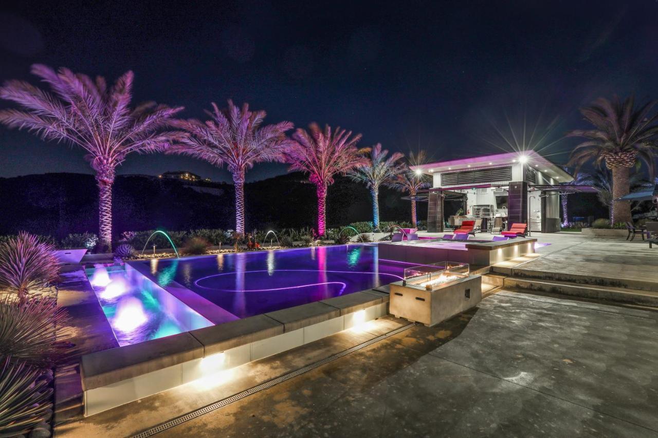 Iron Mansion Private Resort-Event Space 12000 Ft! تيميكولا، ريفيرسيدي، كاليفورنيا المظهر الخارجي الصورة